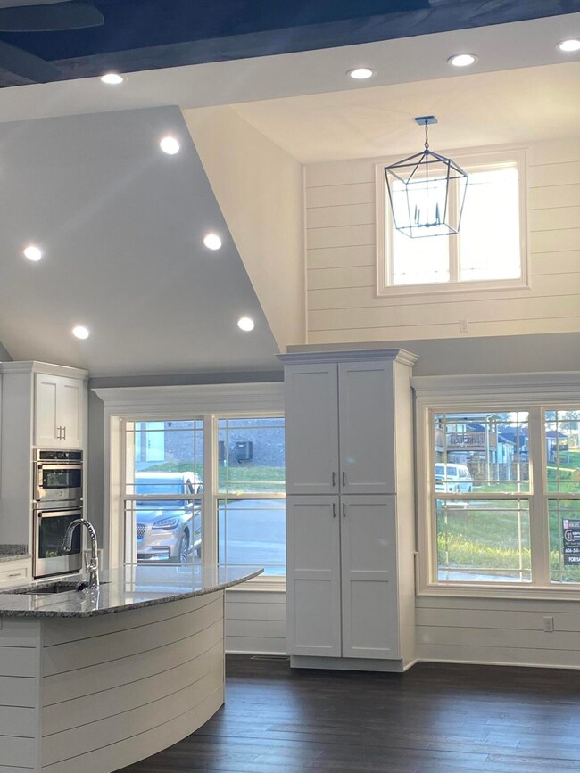 E62186ED-ABA7-44BC-8FD2-FDBCBAF6EAEF