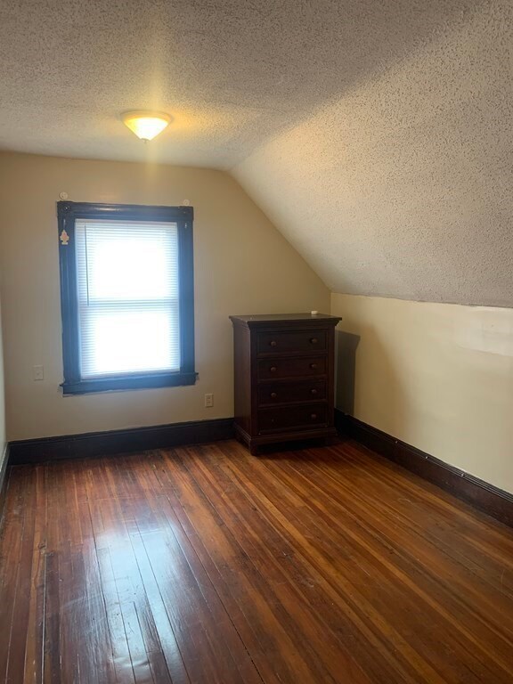 36 Berkeley St unit 36, Springfield, MA 01109 - photo 7