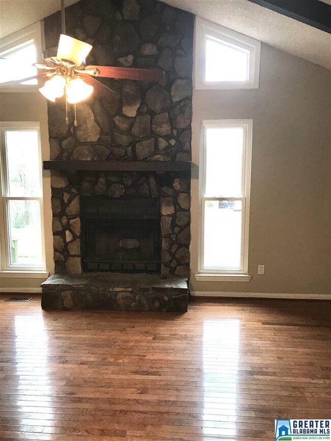 1828 Lyle Cir, Birmingham, AL 35235 - photo 4