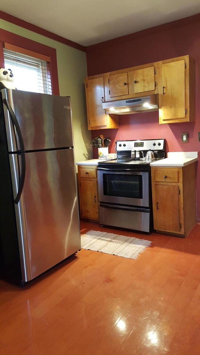 down kitchen 3