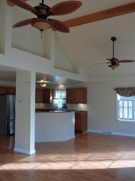 Vaulted Dcor Ledges, Custom Fixtures, 6 Panel Door