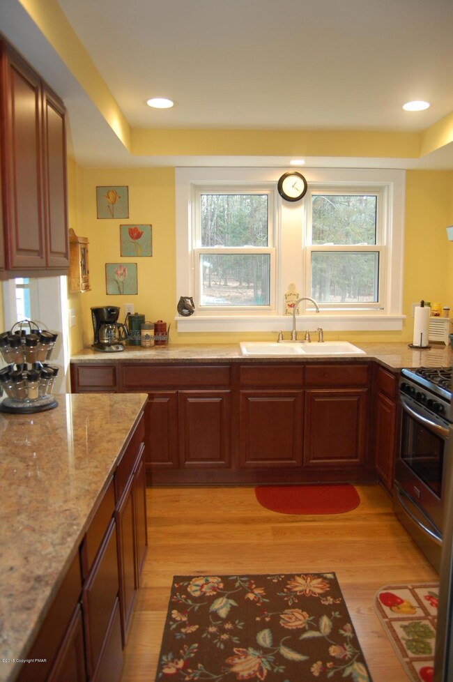 1027 Upper Seese Hill Rd, Canadensis, PA 18325 - photo 5