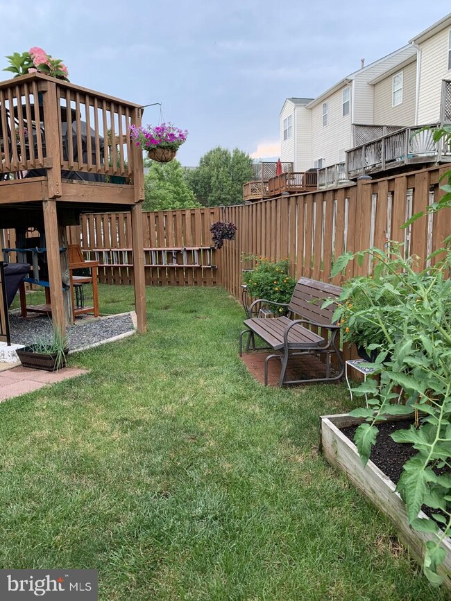 8775 Dunstable Loop, Bristow, VA 20136 - photo 5