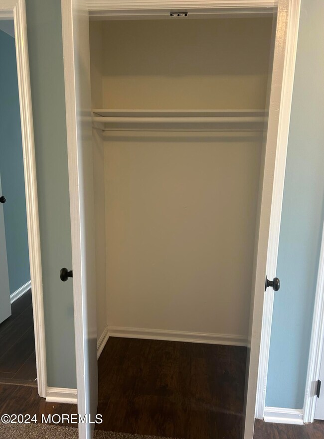 24 Green Island Rd, Toms River, NJ 08753 - photo 5