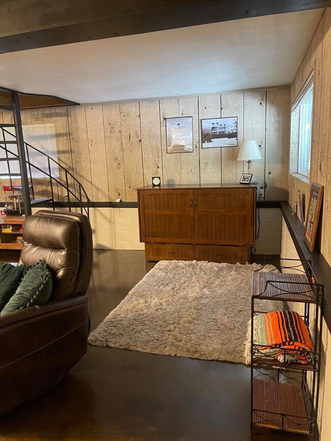 Cabinet Murphy Bed