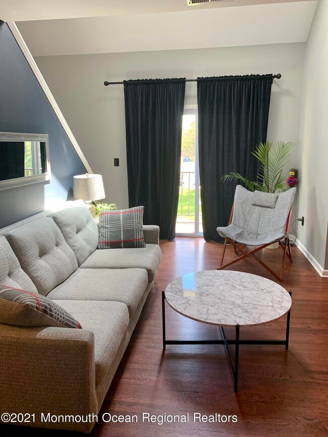 12 Ginger Ct, Eatontown, NJ 07724 - photo 5