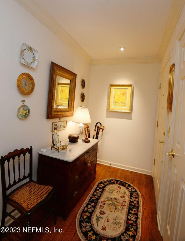 4300 Lakeside Dr unit 6, Jacksonville, FL 32210 - photo 4