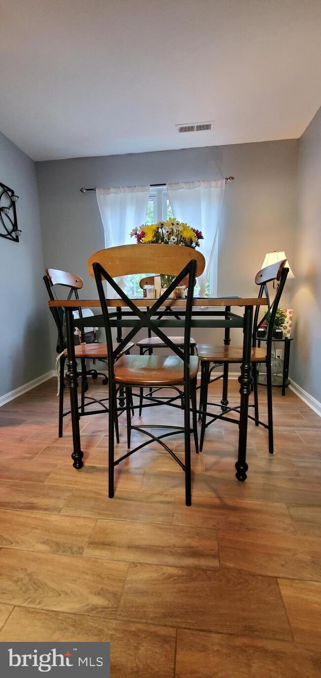 121 Oak Dr, Stafford, VA 22554 - photo 5