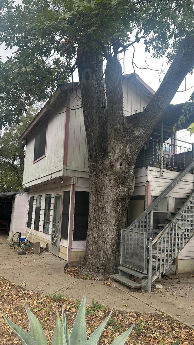 40 Waller St, Austin, TX 78702 - photo 2