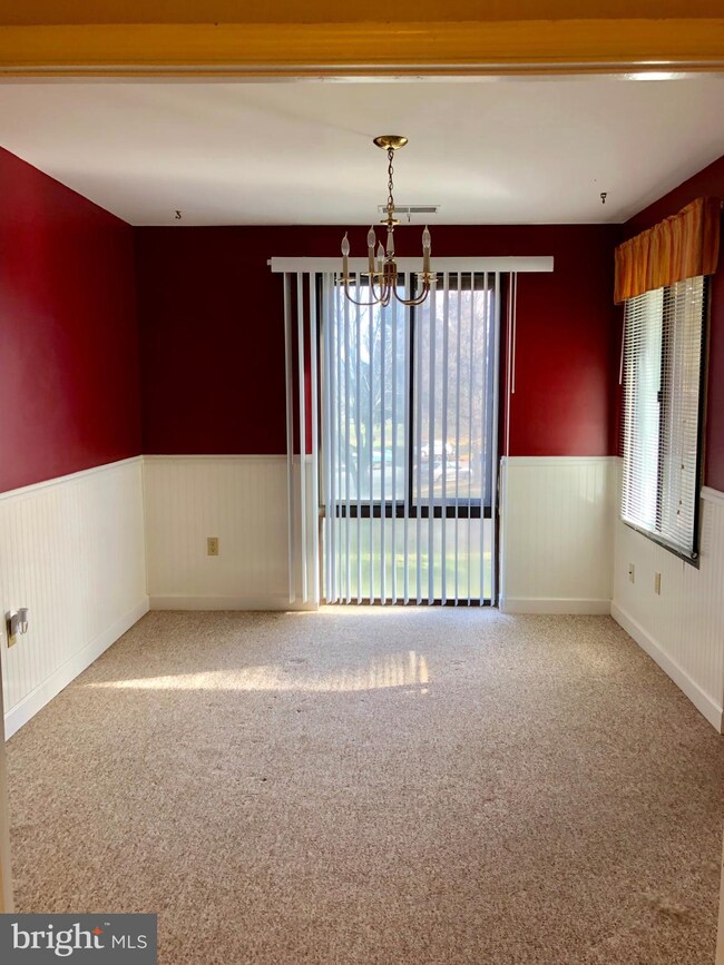 1000 Brinker Dr unit 201, Hagerstown, MD 21740 - photo 5