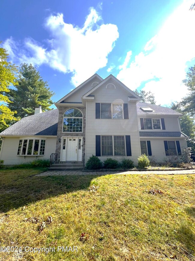 155 Water Tower Cir, East Stroudsburg, PA 18301 - photo 2