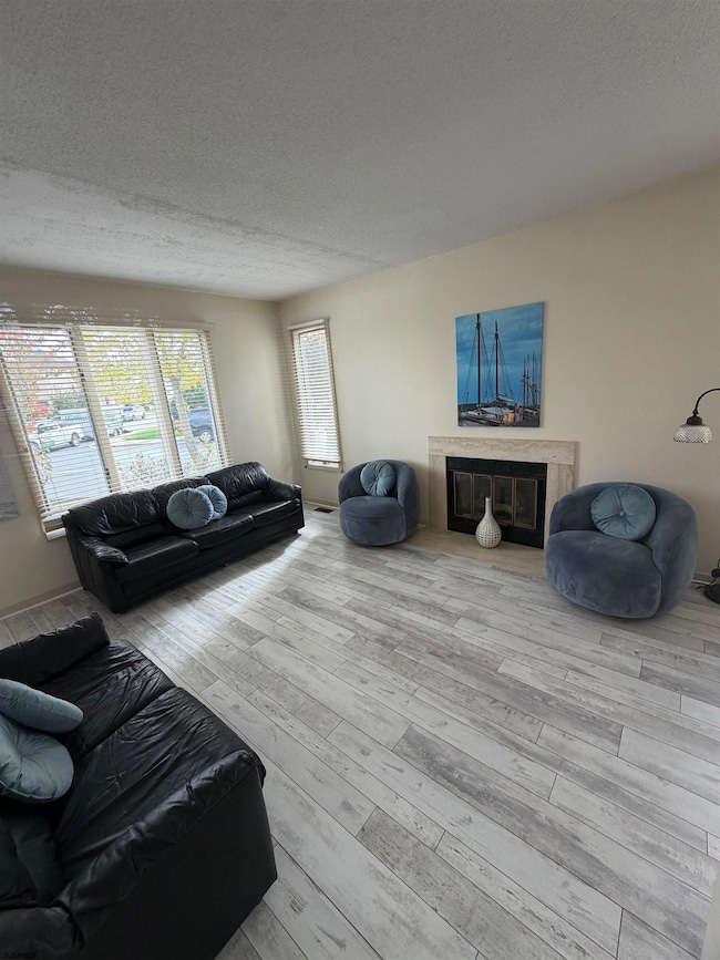 33 Seaside Ct, Margate City, NJ 08402 - photo 5