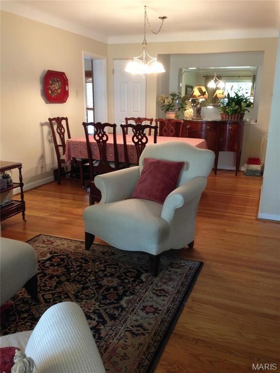 unlisted-address, Saint Louis, MO 63105 - photo 5