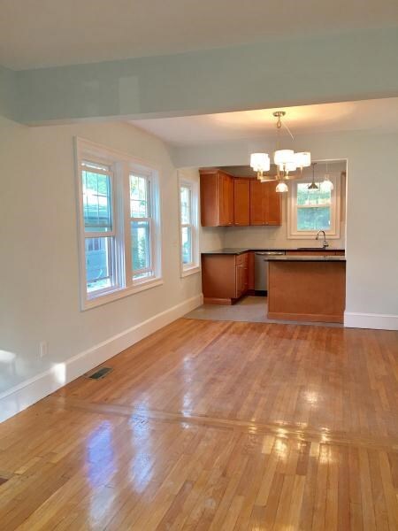 57 Brewster St, Providence, RI 02906 - photo 6