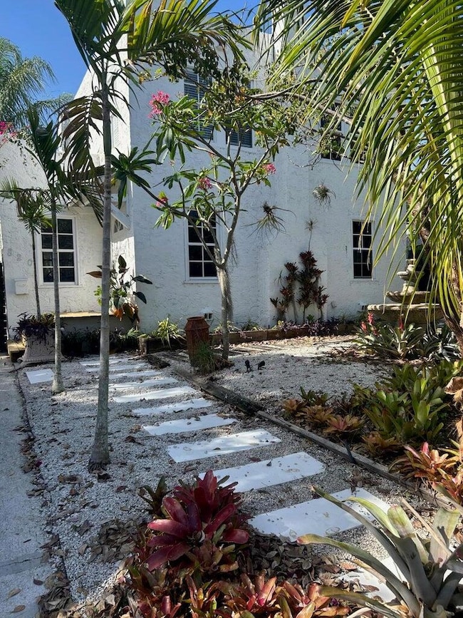 820 30th St, West Palm Beach, FL 33407 - photo 2