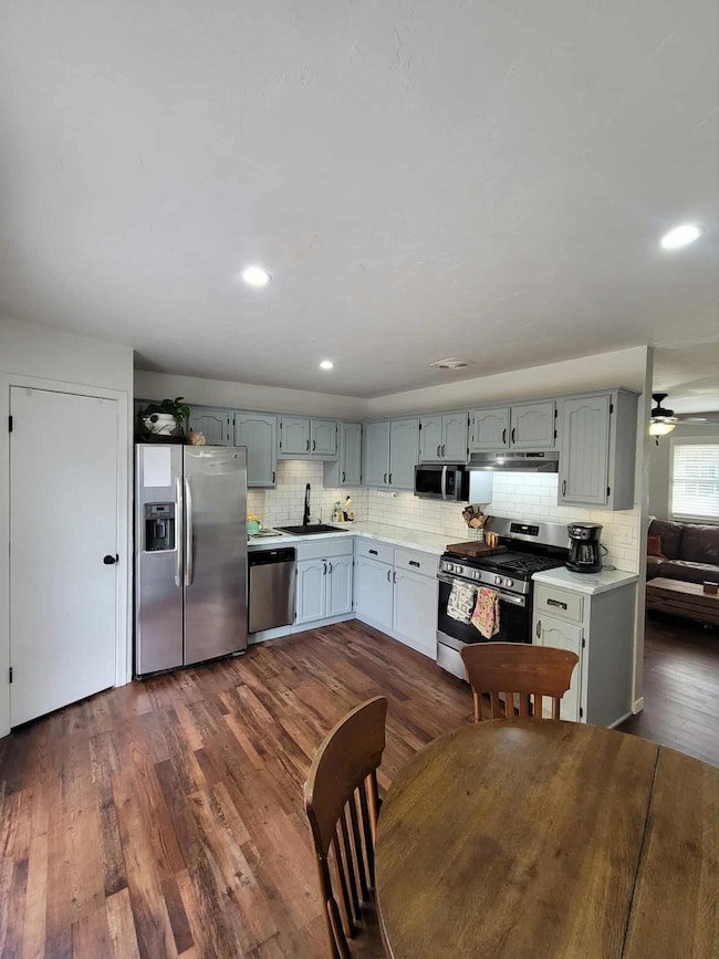 1705 Mason St, New Holstein, WI 53061 - photo 3