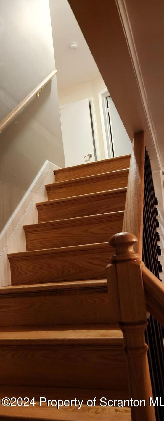 1 Kohler Ave, Old Forge, PA 18518 - photo 5