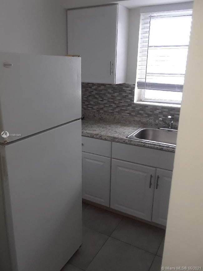 7920 Byron Ave unit 7, Miami Beach, FL 33141 - photo 5