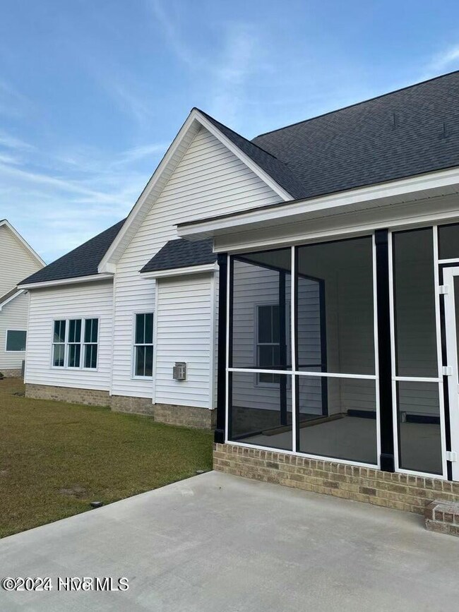 1912 Belles Ferry Ct, Winterville, NC 28590 - photo 2