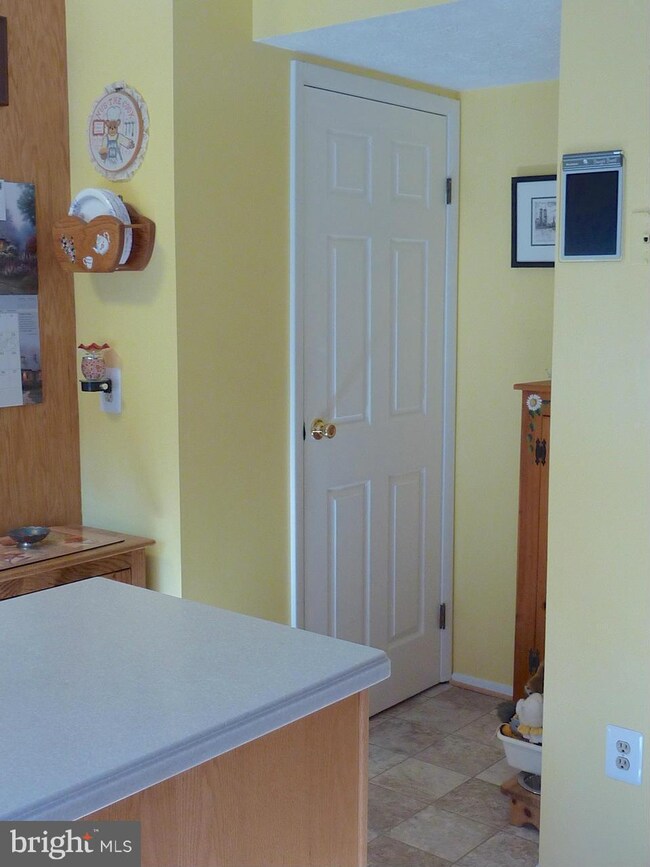 11521 Ivy Bush Ct, Reston, VA 20191 - photo 5