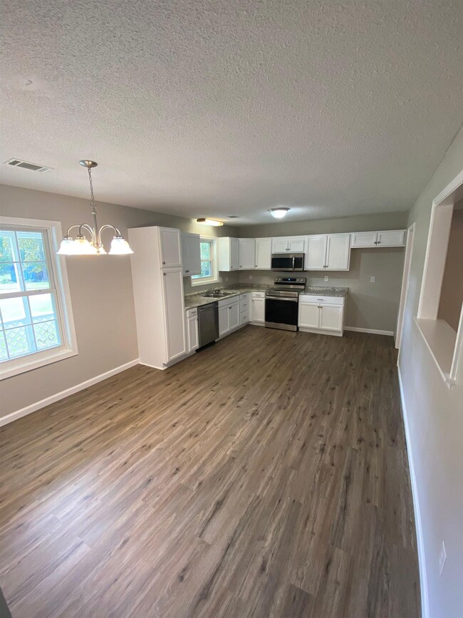 101 Cedar Glen Ct, Centerville, GA 31028 - photo 5