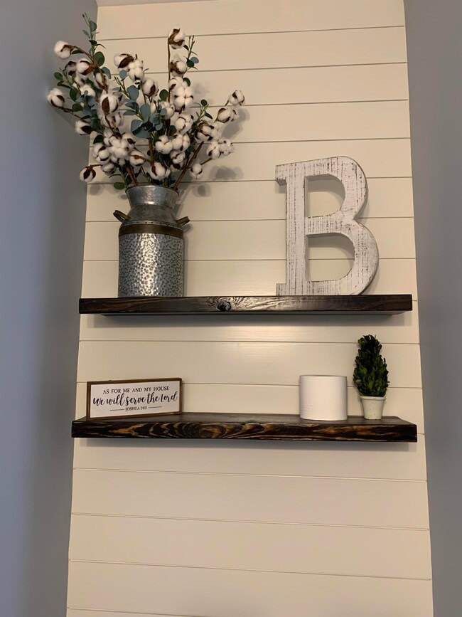 Shiplap in Powder Bath