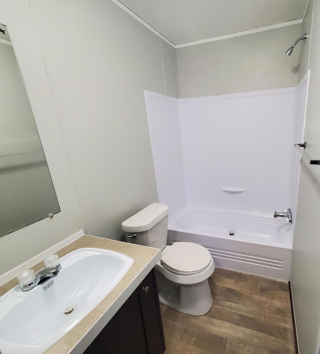 1 Swallow Ct unit 69, Orion Township, MI 48359 - photo 7