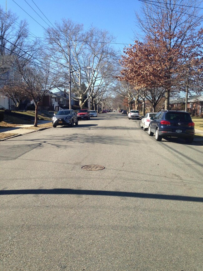 35 Ravenhurst Ave, Staten Island, NY 10310 - photo 3