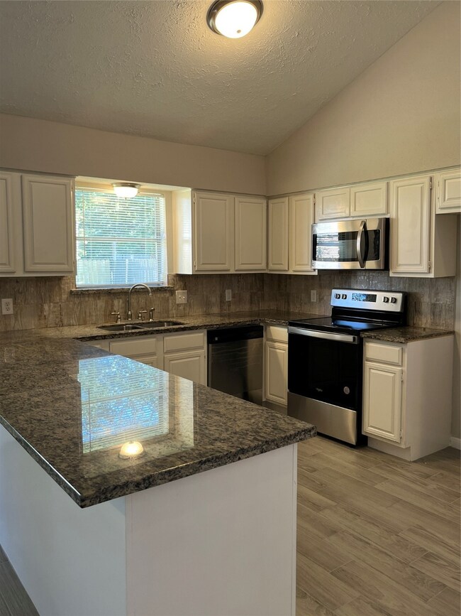 4910 Glendower Dr, Spring, TX 77373 - photo 7