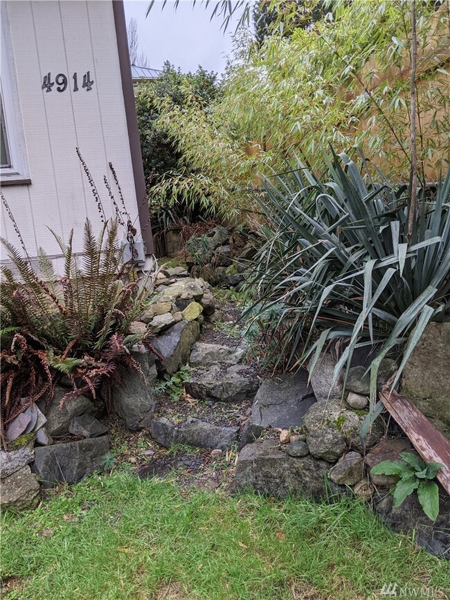 4914 Maple Cove Rd, Langley, WA 98260 - photo 3