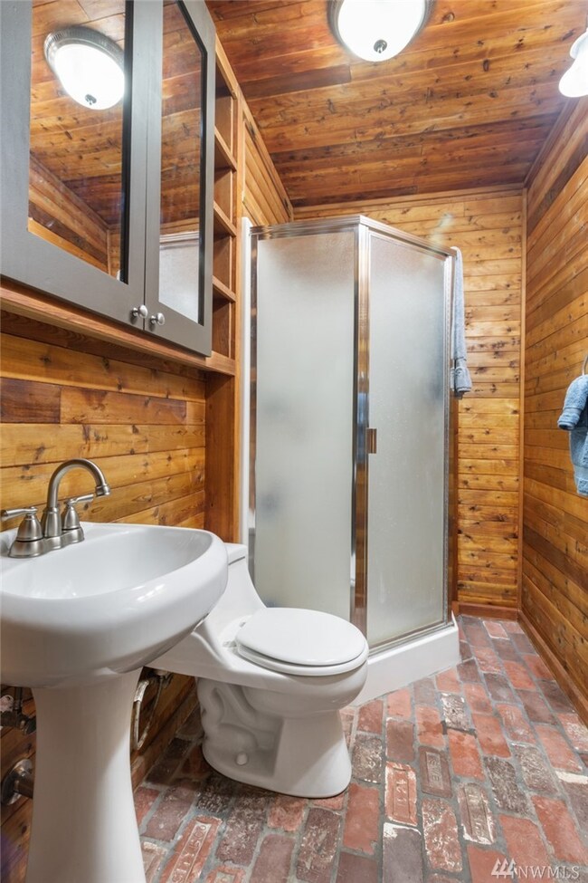 62110 Meadow Way E, Enumclaw, WA 98022 - photo 2