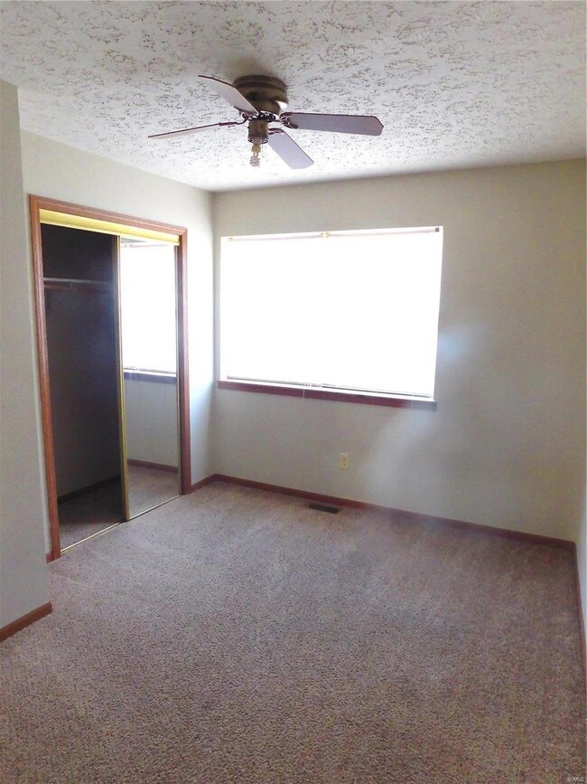 13625 Tassel Rd, Saint Robert, MO 65584 - photo 7