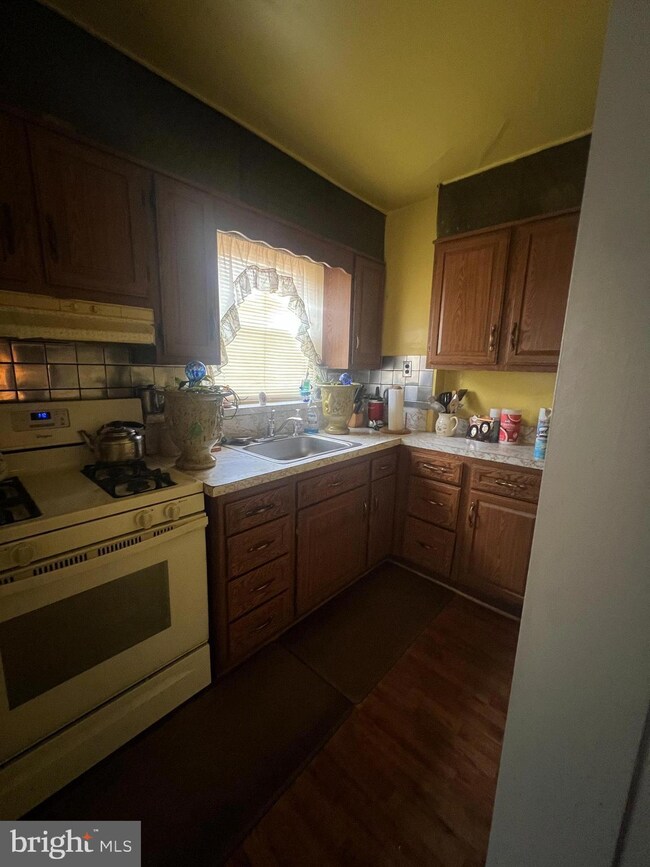 4909 12th St NE, Washington, DC 20017 - photo 7