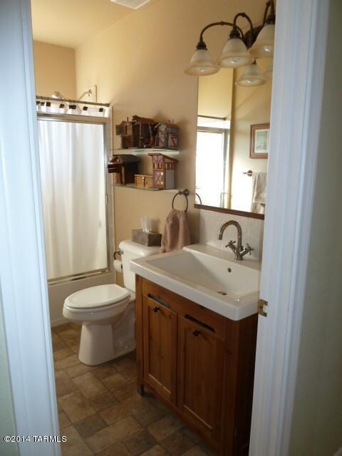Upper level Guest Bath