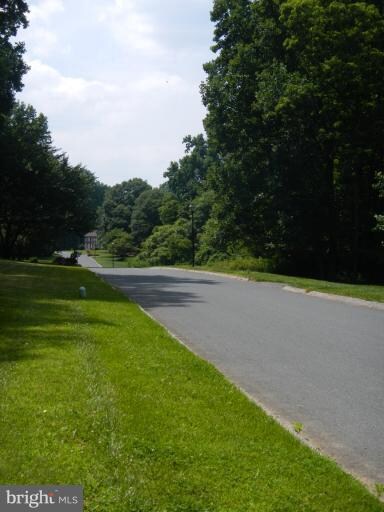 10221 Harvest Fields Dr, Woodstock, MD 21163 - photo 3