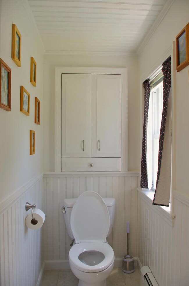 Etcheson interior-14