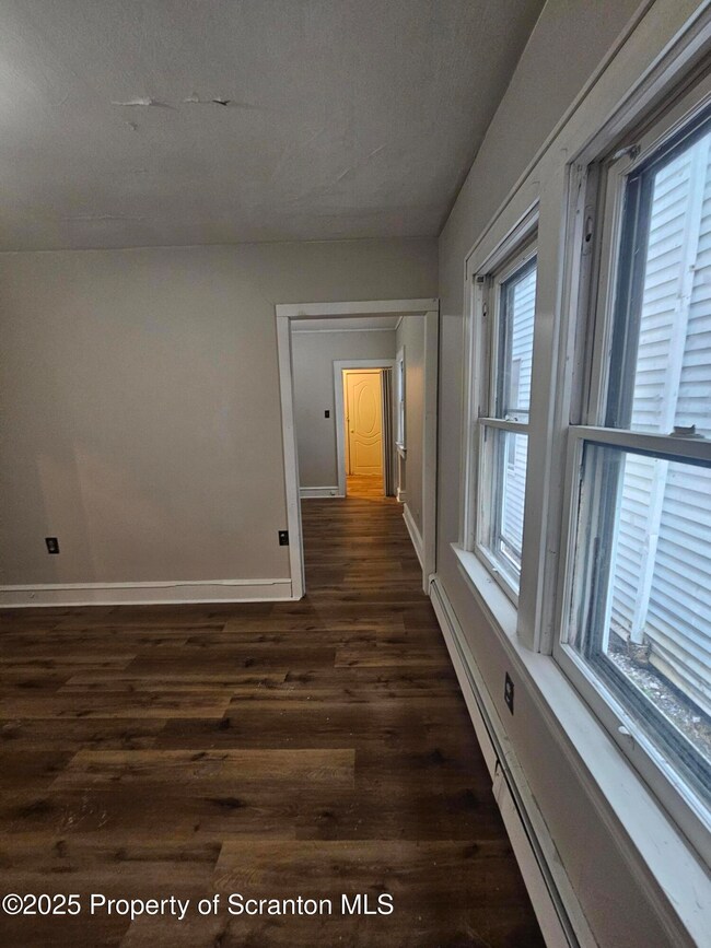 532 Alder St unit 1, Scranton, PA 18505 - photo 5
