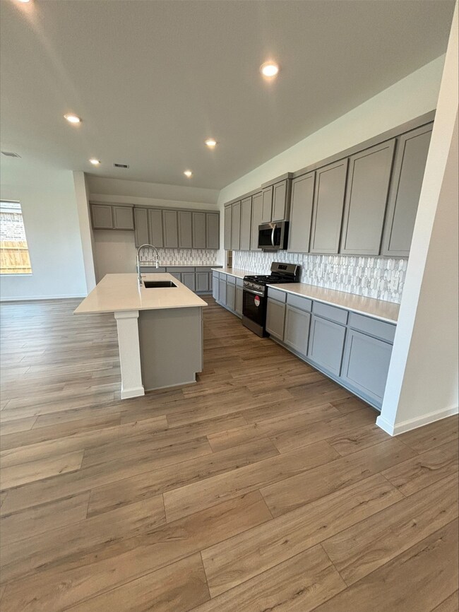 15153 Barragan Brook Dr, Grangerland, TX 77302 - photo 6