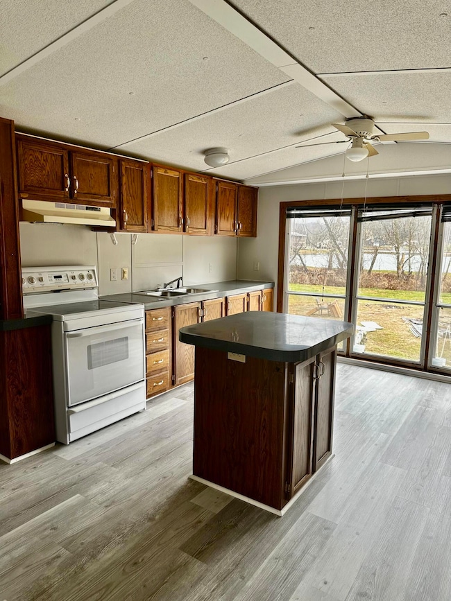 4617 U S 60, Morehead, KY 40351 - photo 2