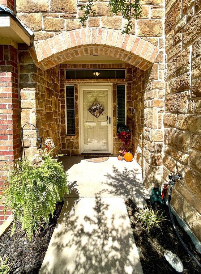 262 Emma Call Ct, Decatur, TX 76234 - photo 3