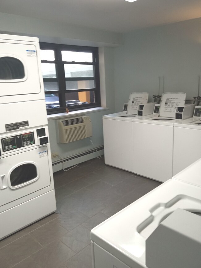 540 W Roscoe St unit 581, Chicago, IL 60657 - photo 4