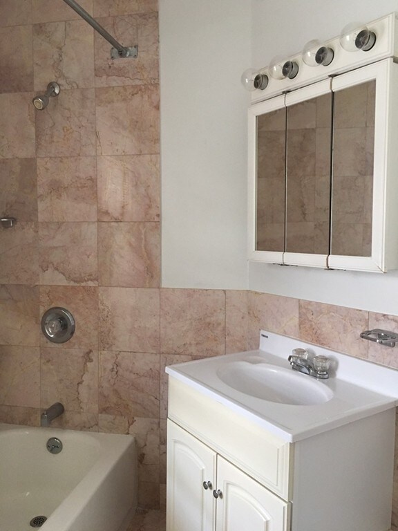 12 Palfrey St, Watertown, MA 02472 - photo 4