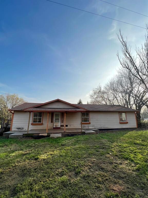 1900 Arthur Rd, Denison, TX 75021 - photo 3