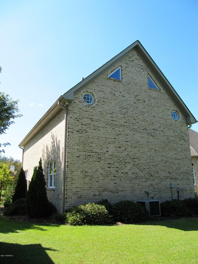 2275 Waterford Dr, Winterville, NC 28590 - photo 6