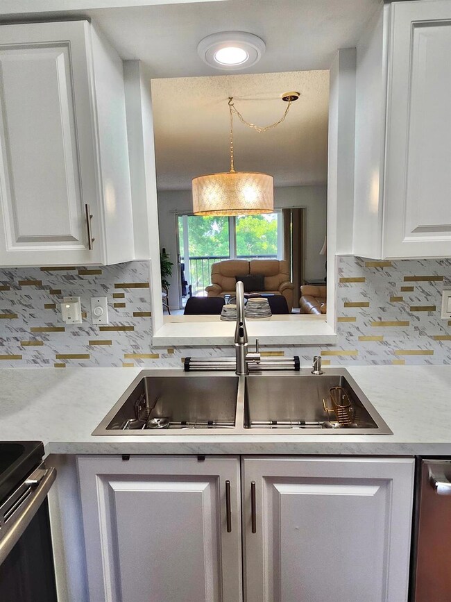 7185 Huntington Ln unit 4050, Delray Beach, FL 33446 - photo 3