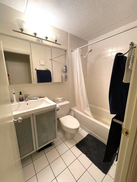 108 Peterborough St unit PHW, Boston, MA 02215 - photo 4