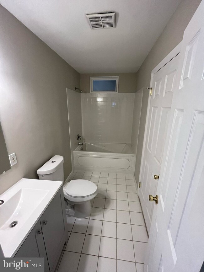 1 Shore Cir, Browns Mills, NJ 08015 - photo 7