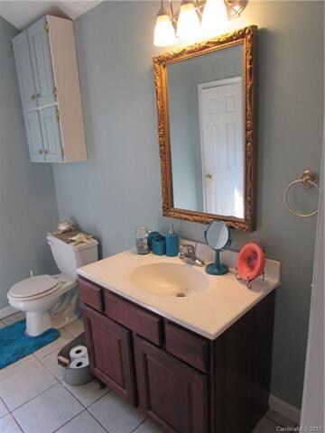 201 Clegg St, Statesville, NC 28677 - photo 7