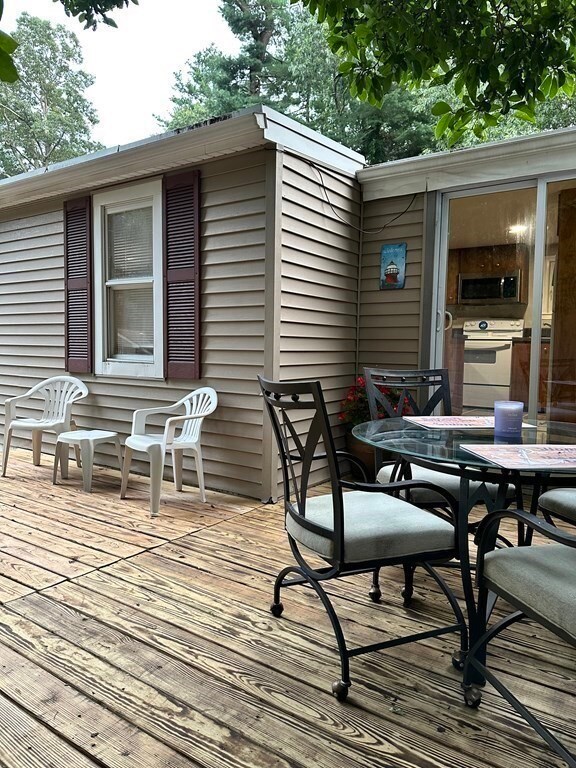 10 Arrow Rd, Norton, MA 02766 - photo 5