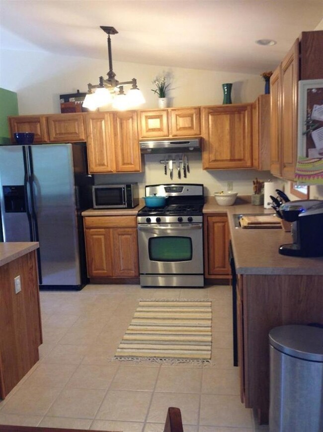 Stainless steel appliances stay